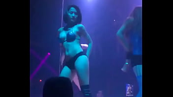 Quán Cafe Dj Việt Nam Nơi âm Nhạc Và Những Vũ điệu Nóng Bỏng Quyện Vào Nhau