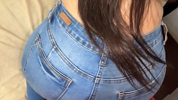 Thuyết Phục Em Vợ Cho Tôi đụng Cái Mông Khổng Lồ Của Cô ấy