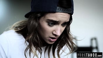 Em Gái Kế Muốn Chứng Tỏ Một điều đặc Biệt