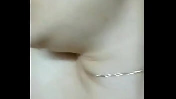 Cùng Em Gái Việt Xinh đẹp Mơn Trớn Thân Thể Nóng Bỏng