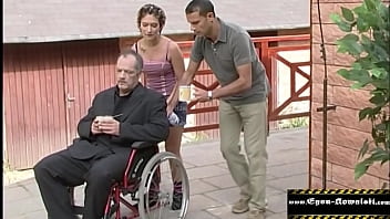 Ông Già Chơi Gái Vị Thành Niên